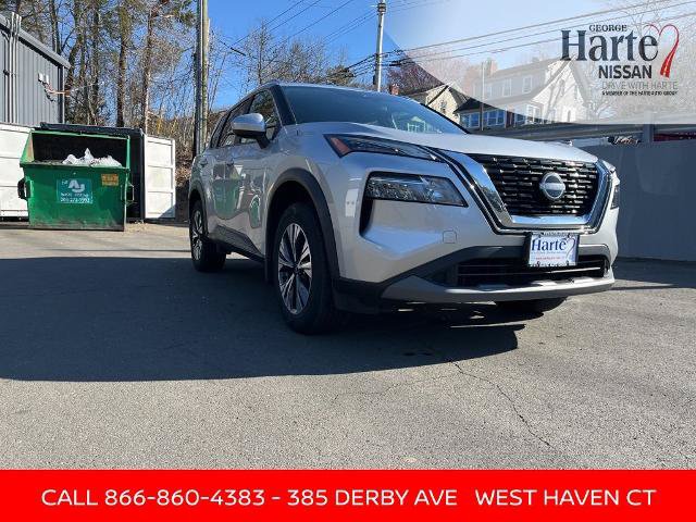 Certified 2023 Nissan Rogue SV w/ SV Premium B Package AWD/4WD image 3