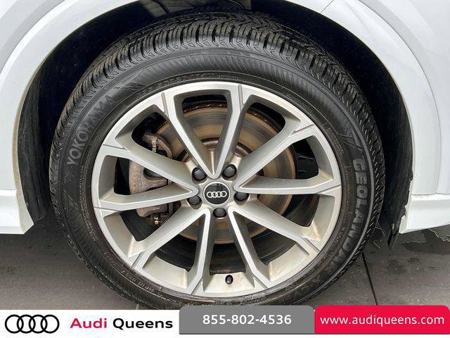 Certified 2022 Audi Q4 e-tron Premium Plus w/ Premium Plus AWD/4WD image 8