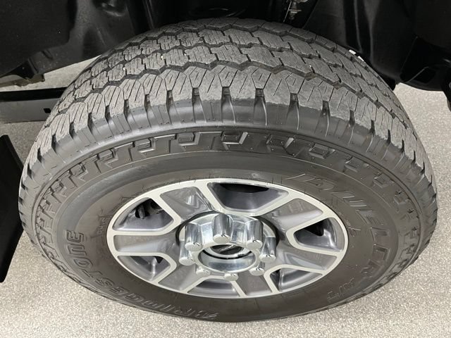 Used 2024 Ford F350 Lariat w/ Camper Package AWD/4WD image 18