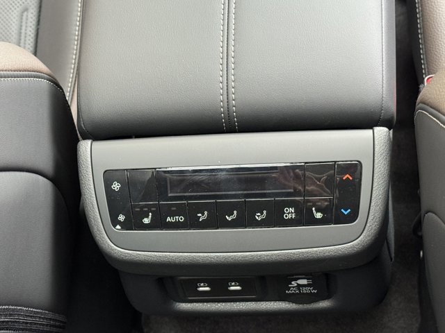 New 2026 Nissan Pathfinder Platinum AWD/4WD image 13