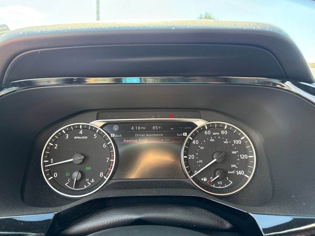 Used 2024 Nissan Pathfinder Rock Creek AWD/4WD image 17