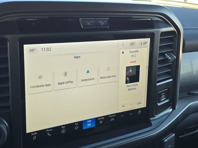 Used 2025 Ford F150 Lariat w/ Equipment Group 501A Mid image 33