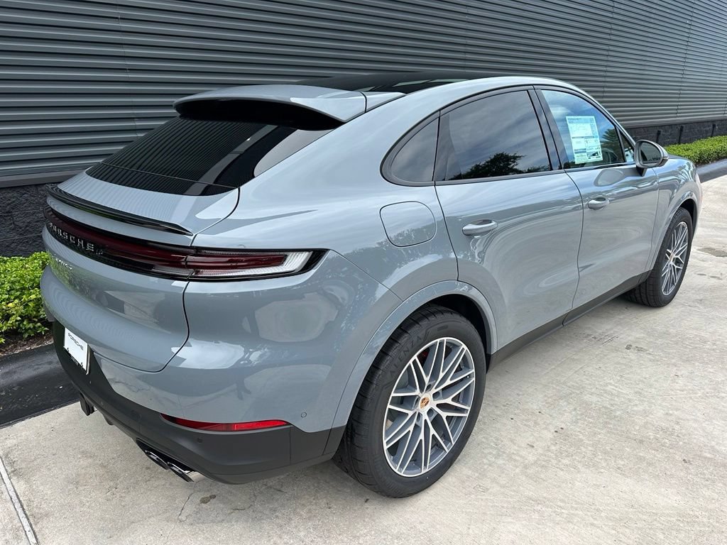 New 2026 Porsche Cayenne S AWD/4WD image 10
