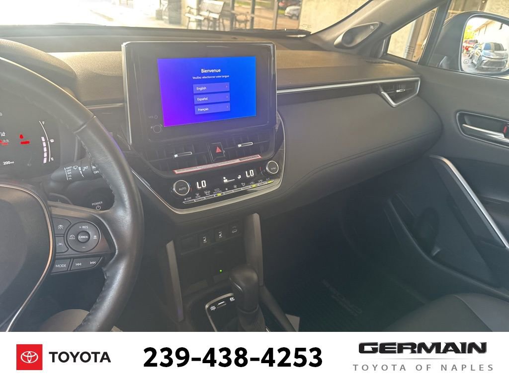 Used 2024 Toyota Corolla Cross XSE w/ Convenience Package image 18