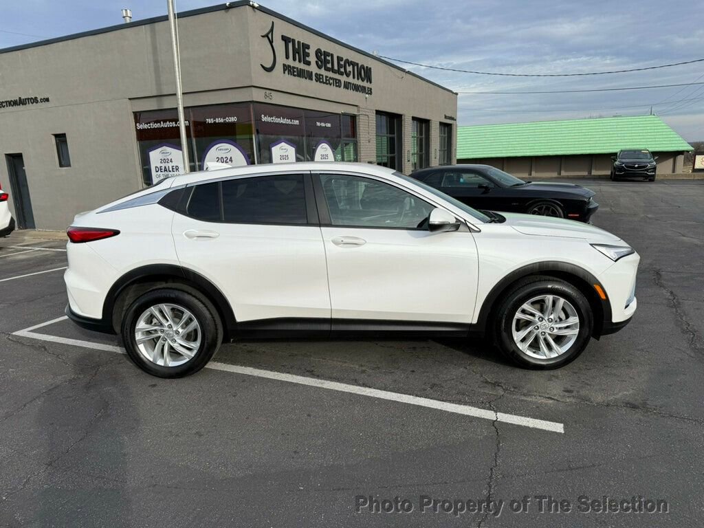 Used 2024 Buick Envista Preferred w/ Convenience I Package image 14
