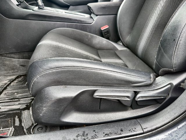 Used 2022 Honda Civic Sport image 12