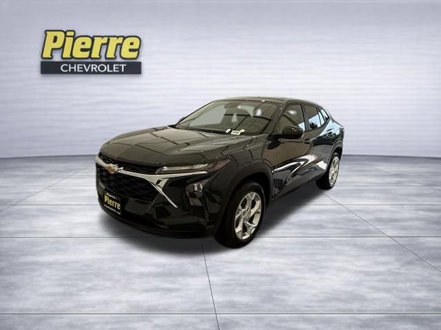 New 2026 Chevrolet Trax LS w/ LS Convenience Package FWD 360° Tour