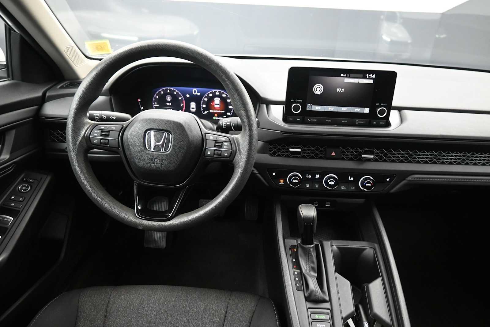 Used 2024 Honda Accord EX image 19
