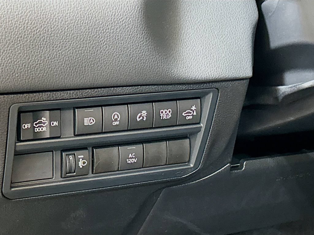 New 2026 Toyota Tundra Limited AWD/4WD image 12
