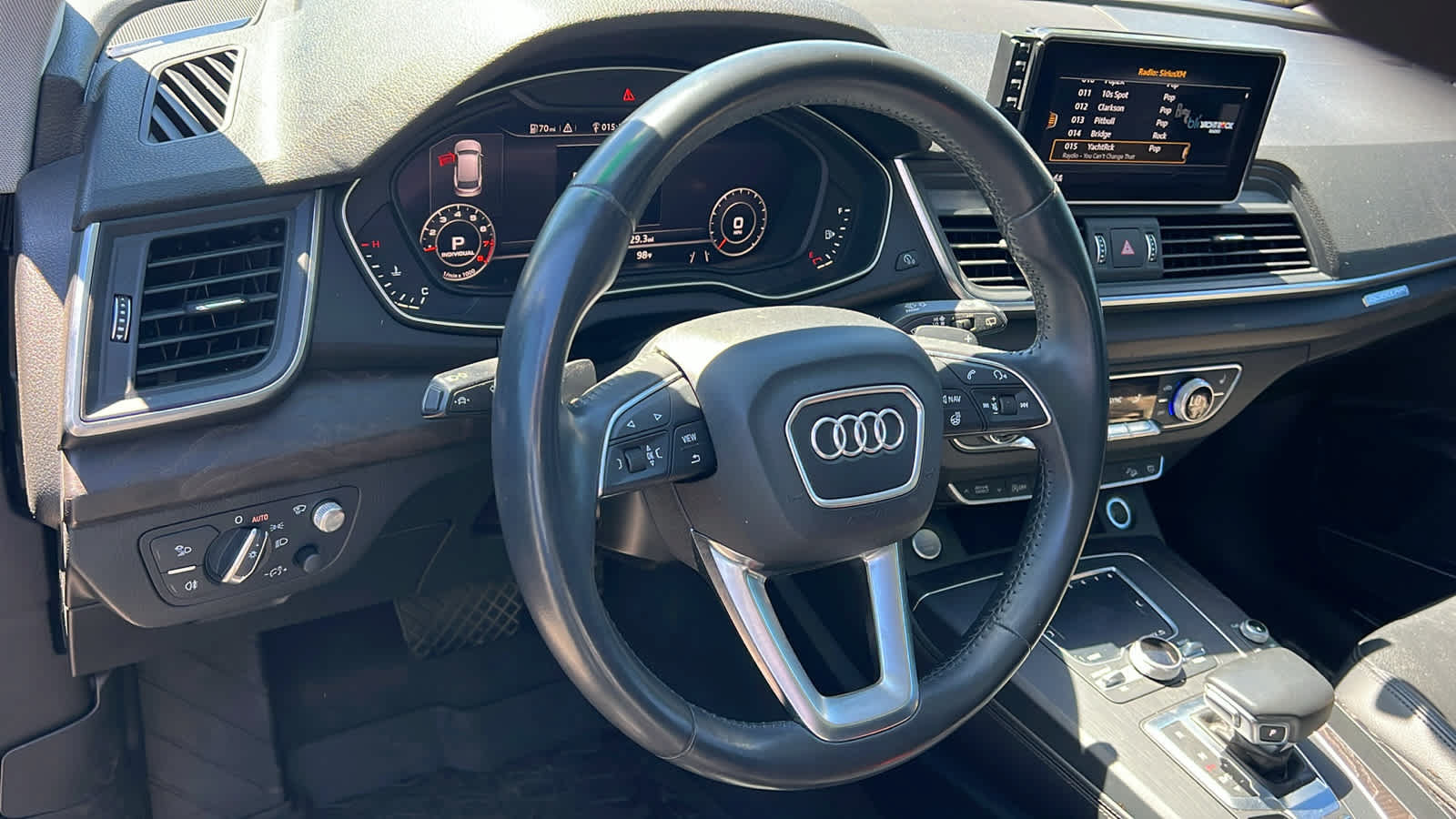 Used 2018 Audi Q5 Prestige w/ Prestige Package AWD/4WD image 10
