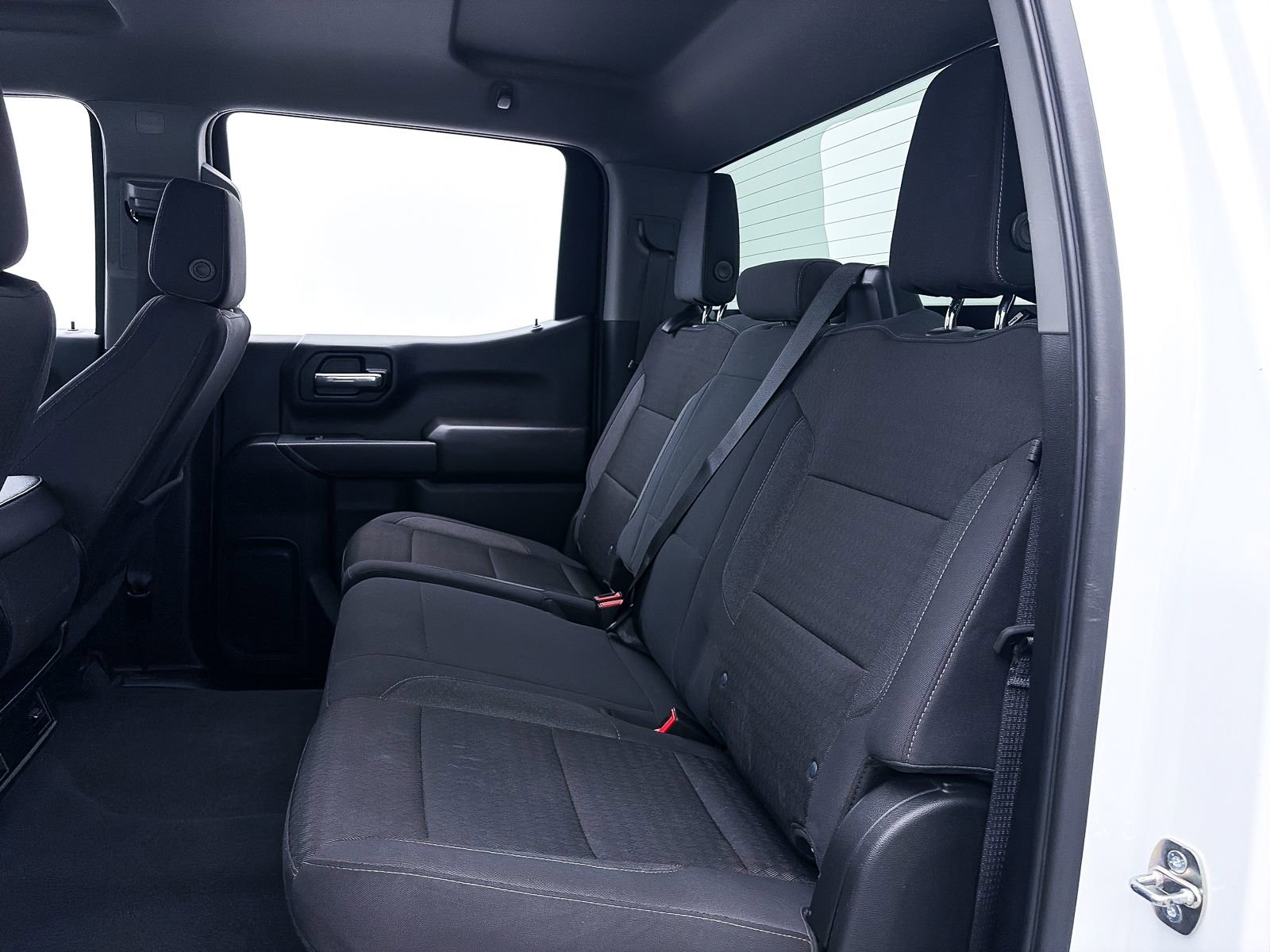 Used 2023 Chevrolet Silverado 1500 Custom image 33