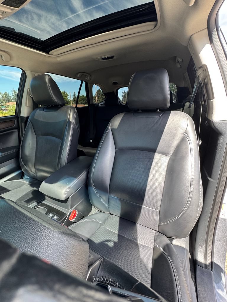 Used 2019 Subaru Outback 3.6R Limited AWD/4WD image 35
