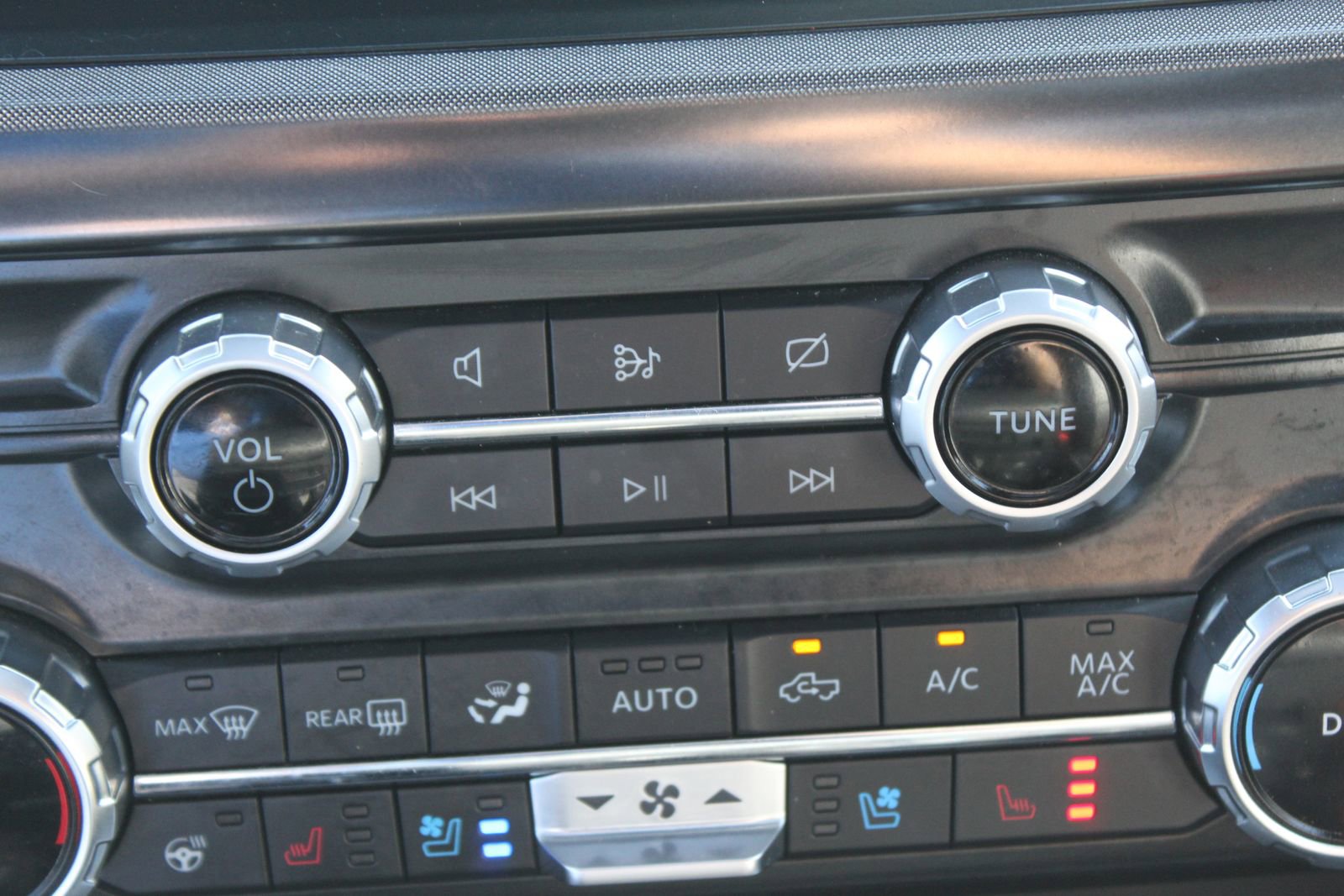 Used 2022 Ford F150 Tremor w/ Equipment Group 402A High image 41