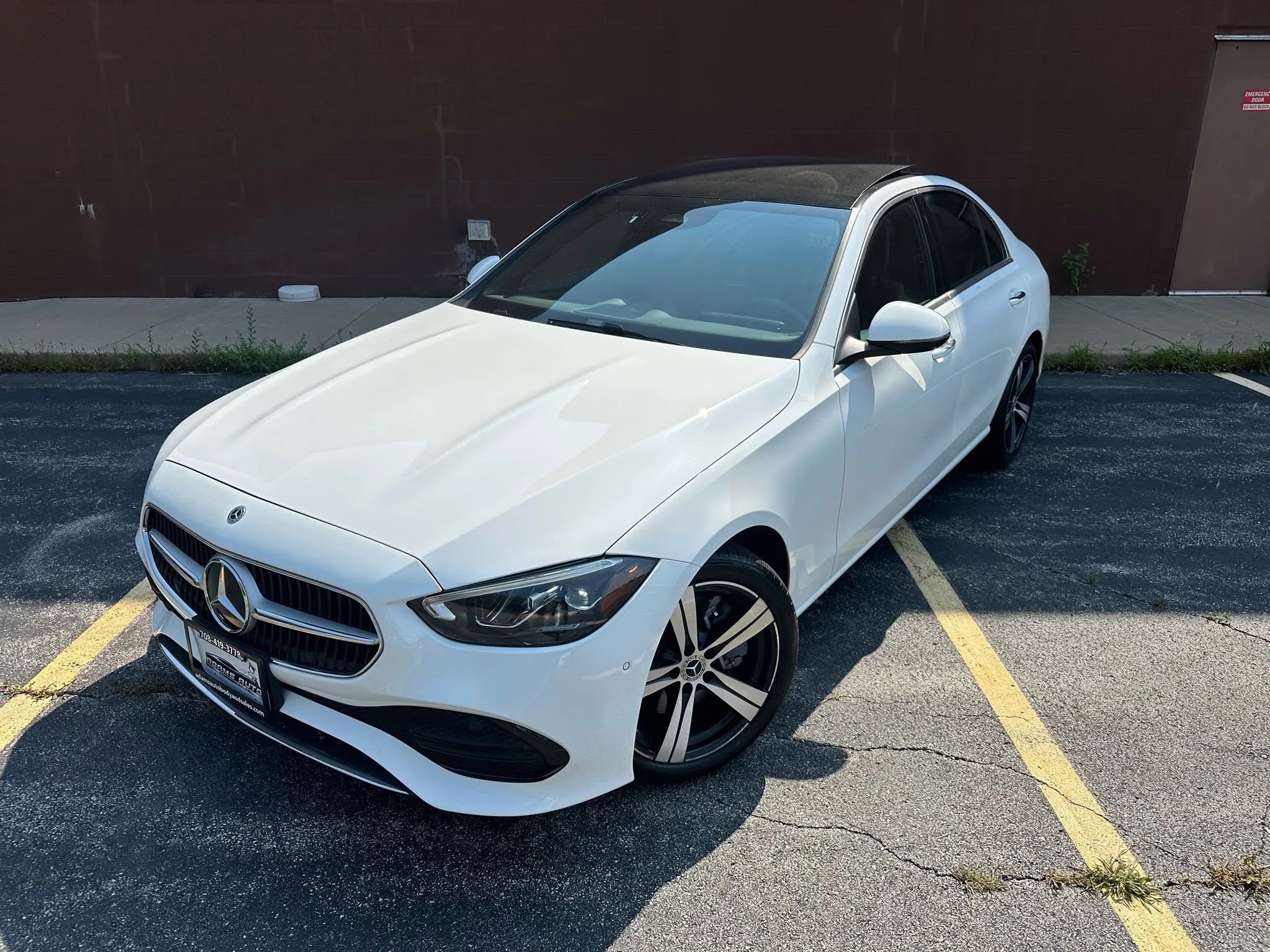 Used 2025 Mercedes-Benz C 300 4MATIC Sedan image 2