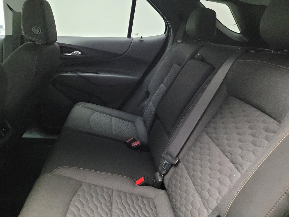 Used 2021 Chevrolet Equinox LT FWD image 18