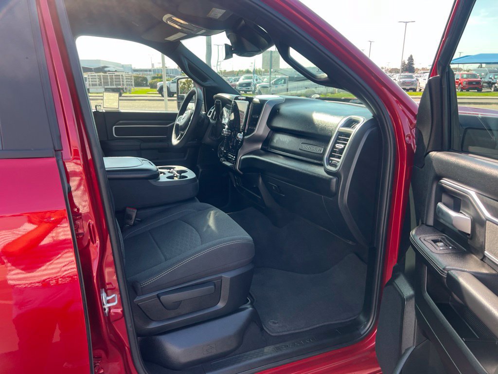 Used 2026 RAM 2500 Big Horn AWD/4WD image 35