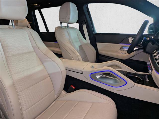 Used 2024 Mercedes-Benz GLS 450 4MATIC image 25