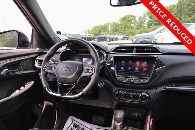 Used 2023 Chevrolet TrailBlazer RS w/ Sun and Liftgate Package image 26