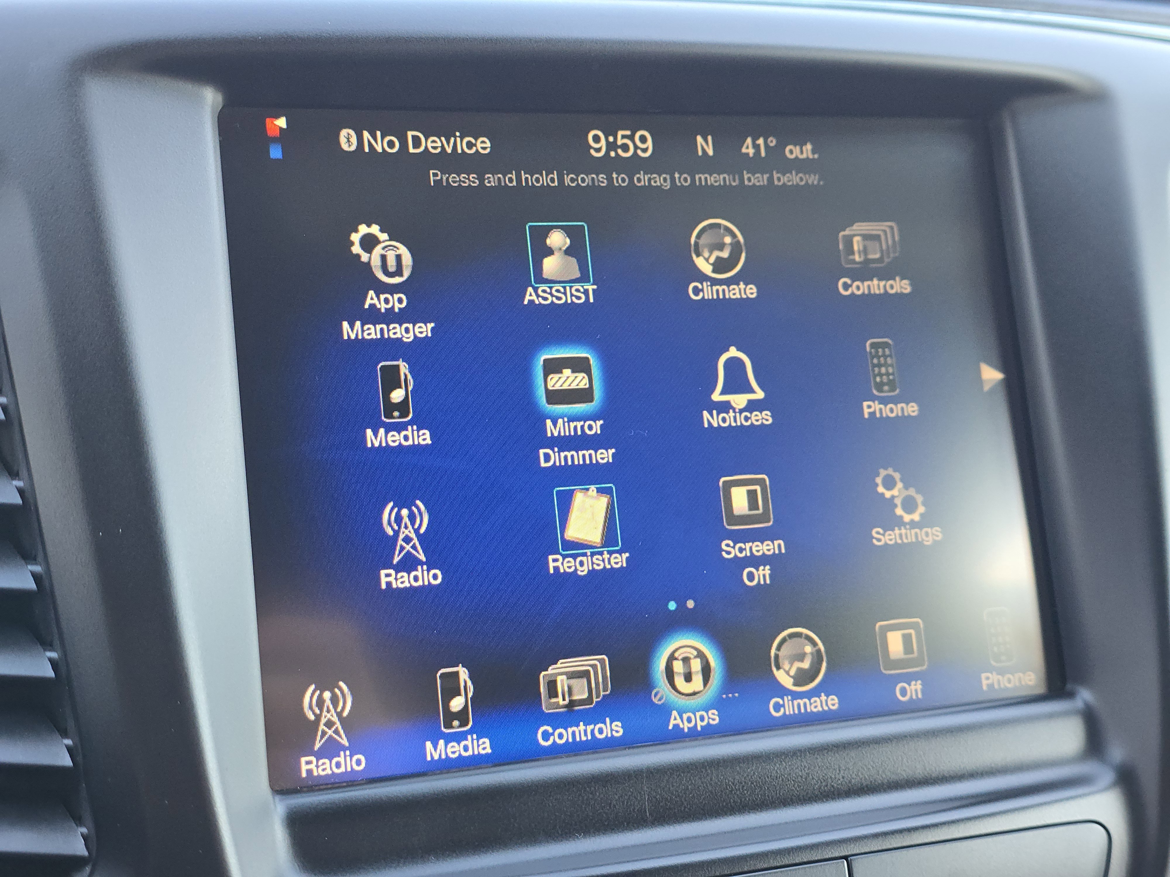 Used 2016 Chrysler 200 S image 9