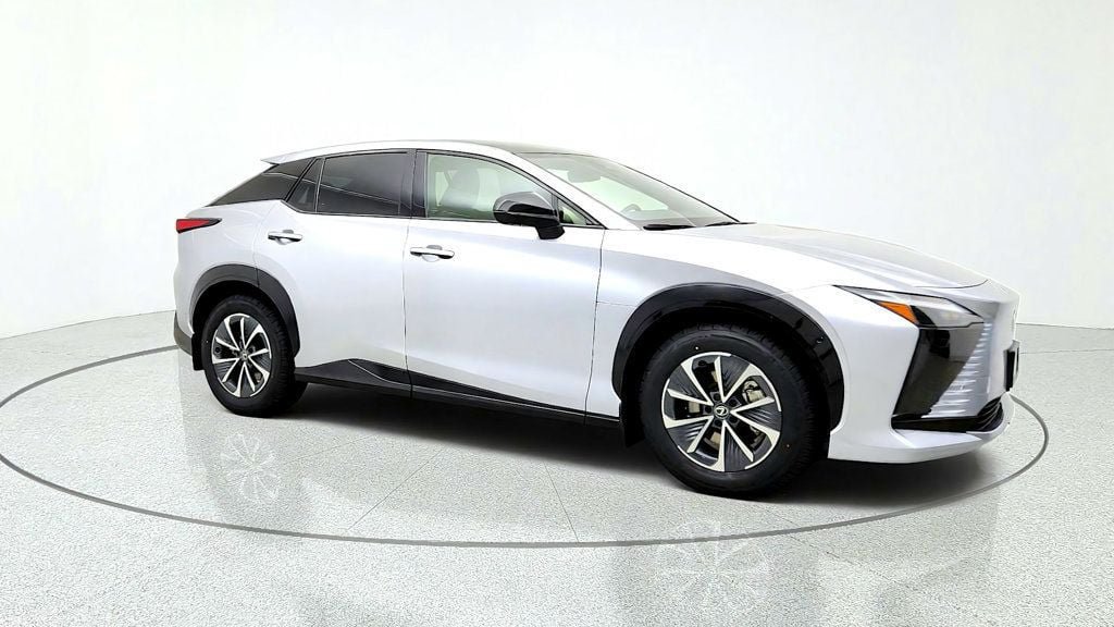 Used 2023 Lexus RZ 450e Premium w/ Technology Package AWD/4WD image 3