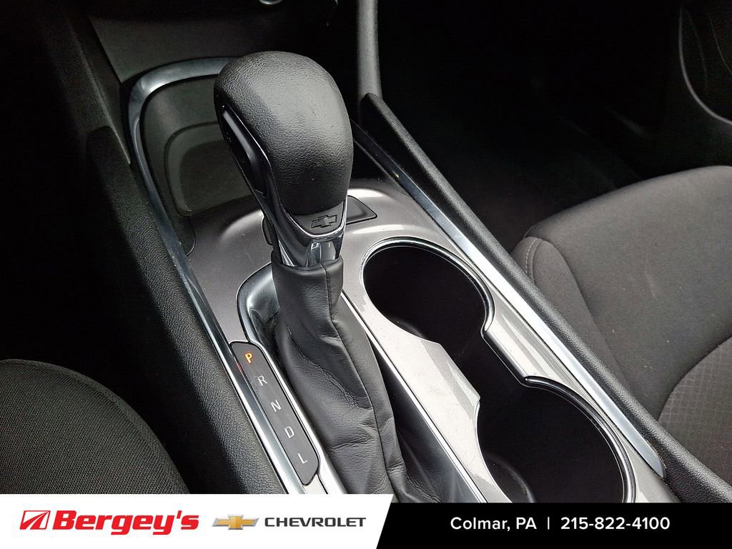 Used 2023 Chevrolet Malibu LT image 16