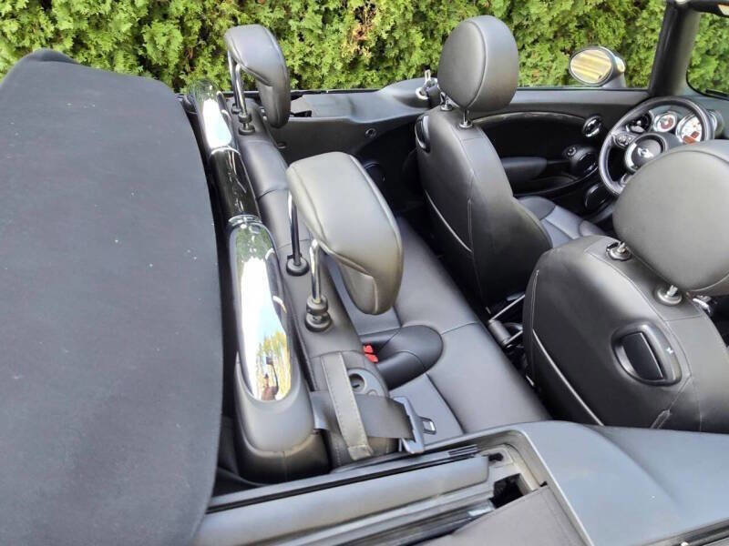 Used 2014 MINI Cooper S FWD image 19
