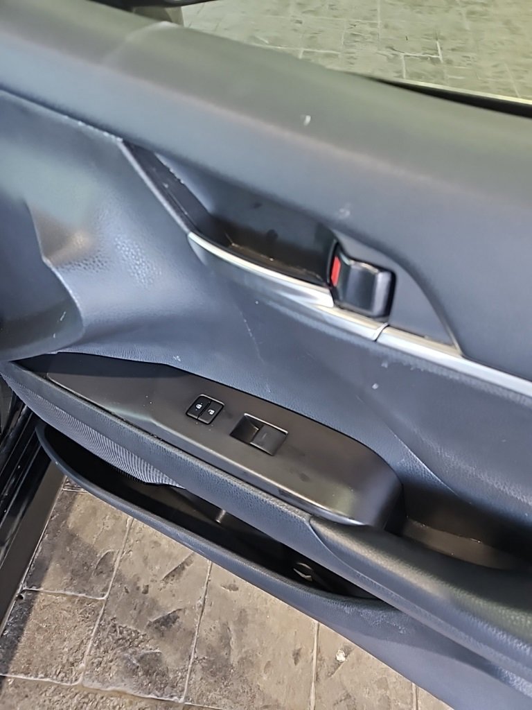 Used 2023 Toyota Camry LE image 12