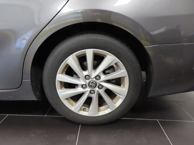 Used 2024 Toyota Camry LE w/ Convenience Package FWD image 16