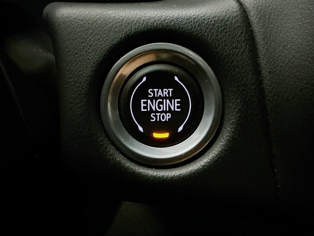 Used 2023 Chevrolet Tahoe Premier AWD/4WD image 27