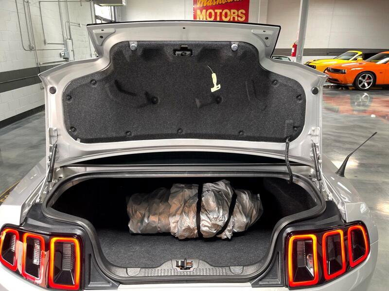 Used 2013 Ford Mustang GT Premium image 41