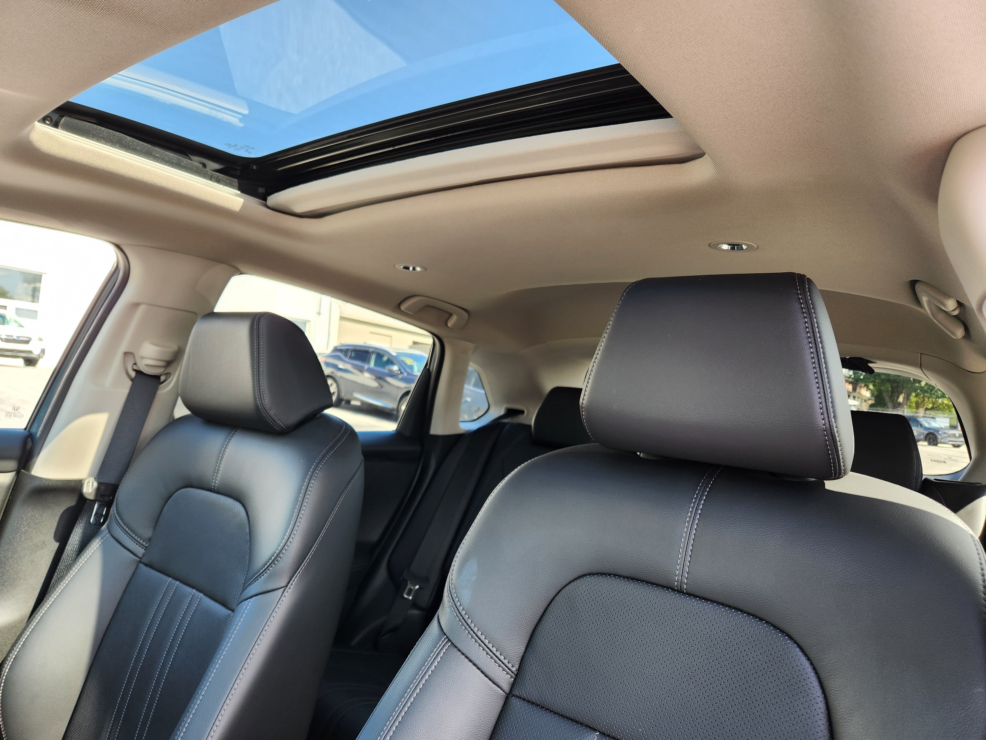 Certified 2024 Honda HR-V EX-L image 12