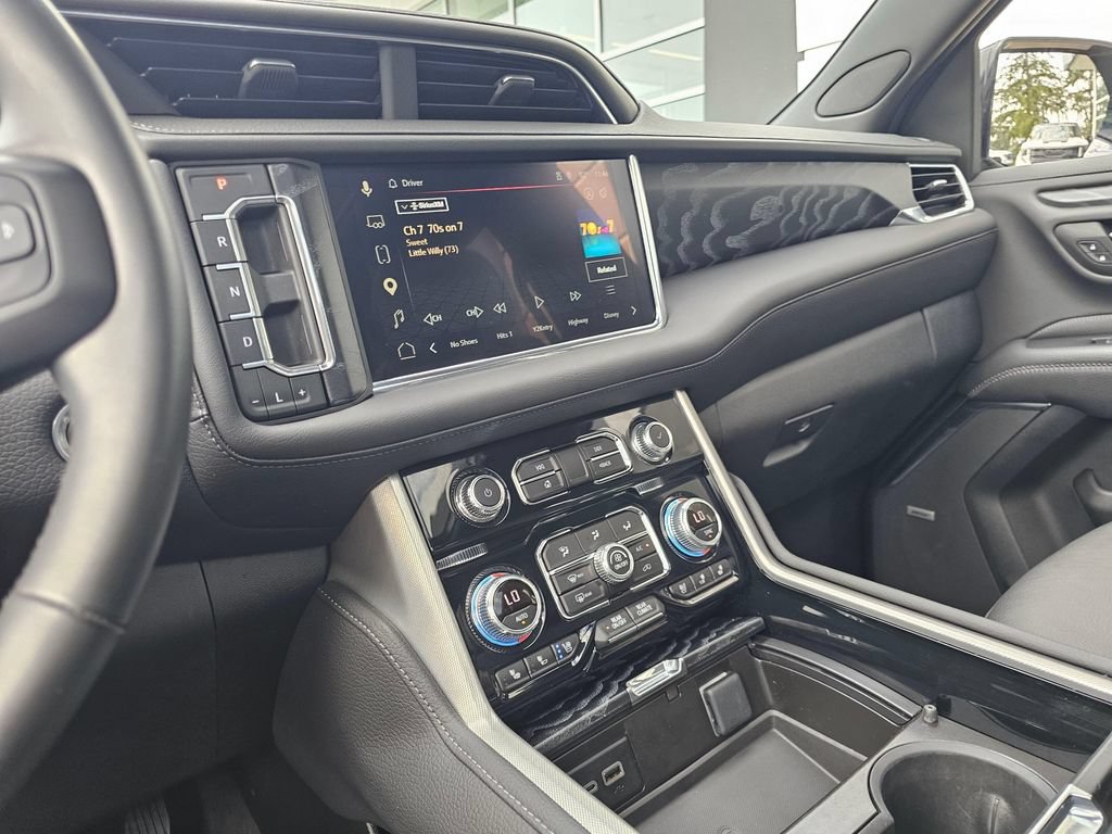 Used 2023 GMC Yukon XL Denali w/ Max Trailering Package AWD/4WD image 32