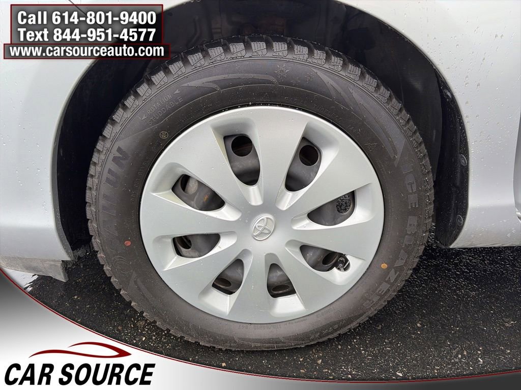 Used 2014 Toyota Prius C One FWD image 23