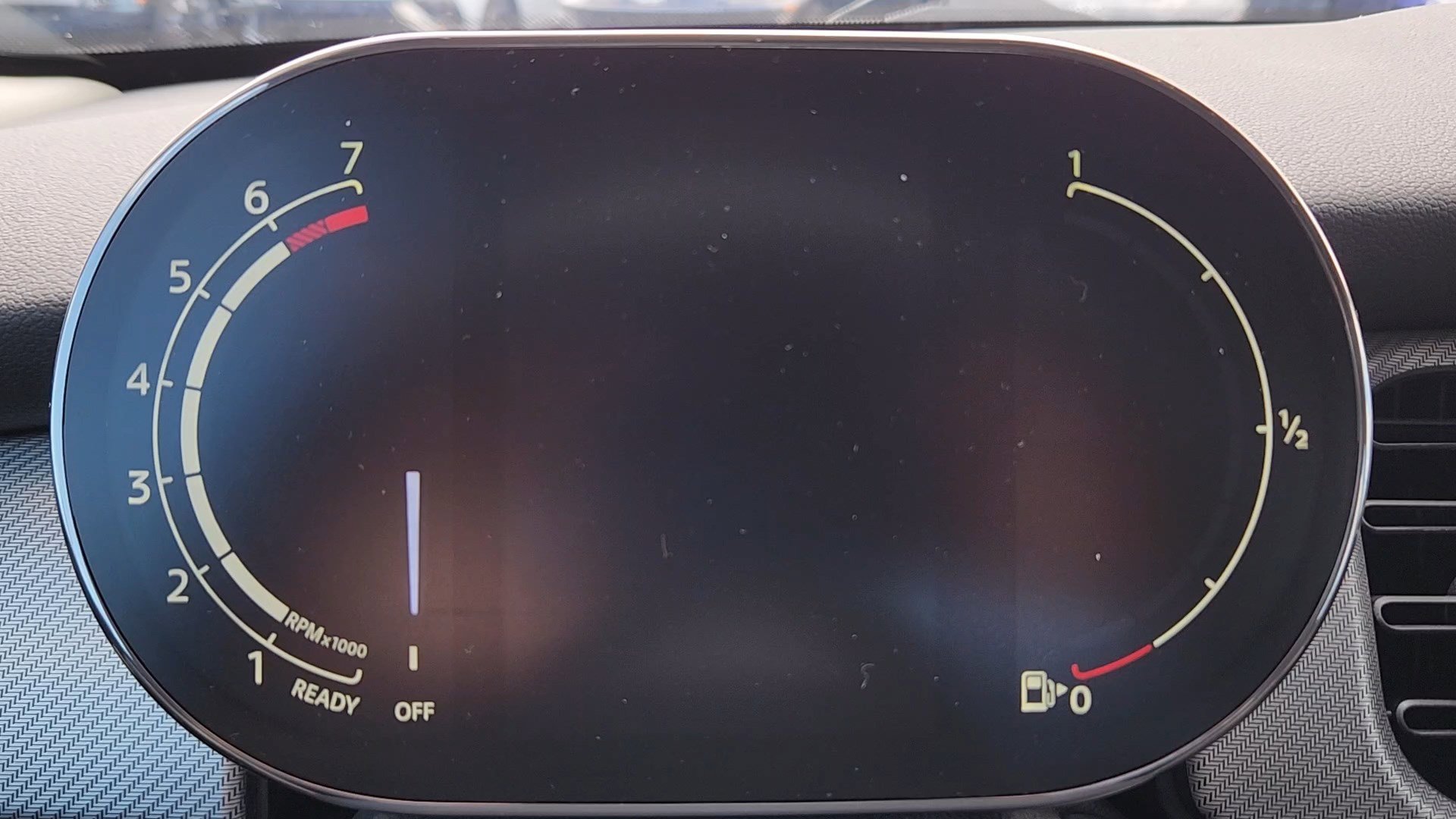 Used 2024 MINI Cooper 4-Door Hardtop image 12