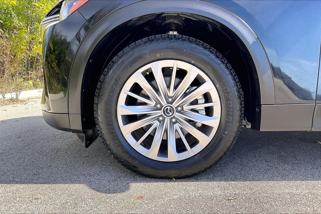 Used 2025 MAZDA CX-90 3.3 Turbo w/ Preferred Package AWD/4WD image 9