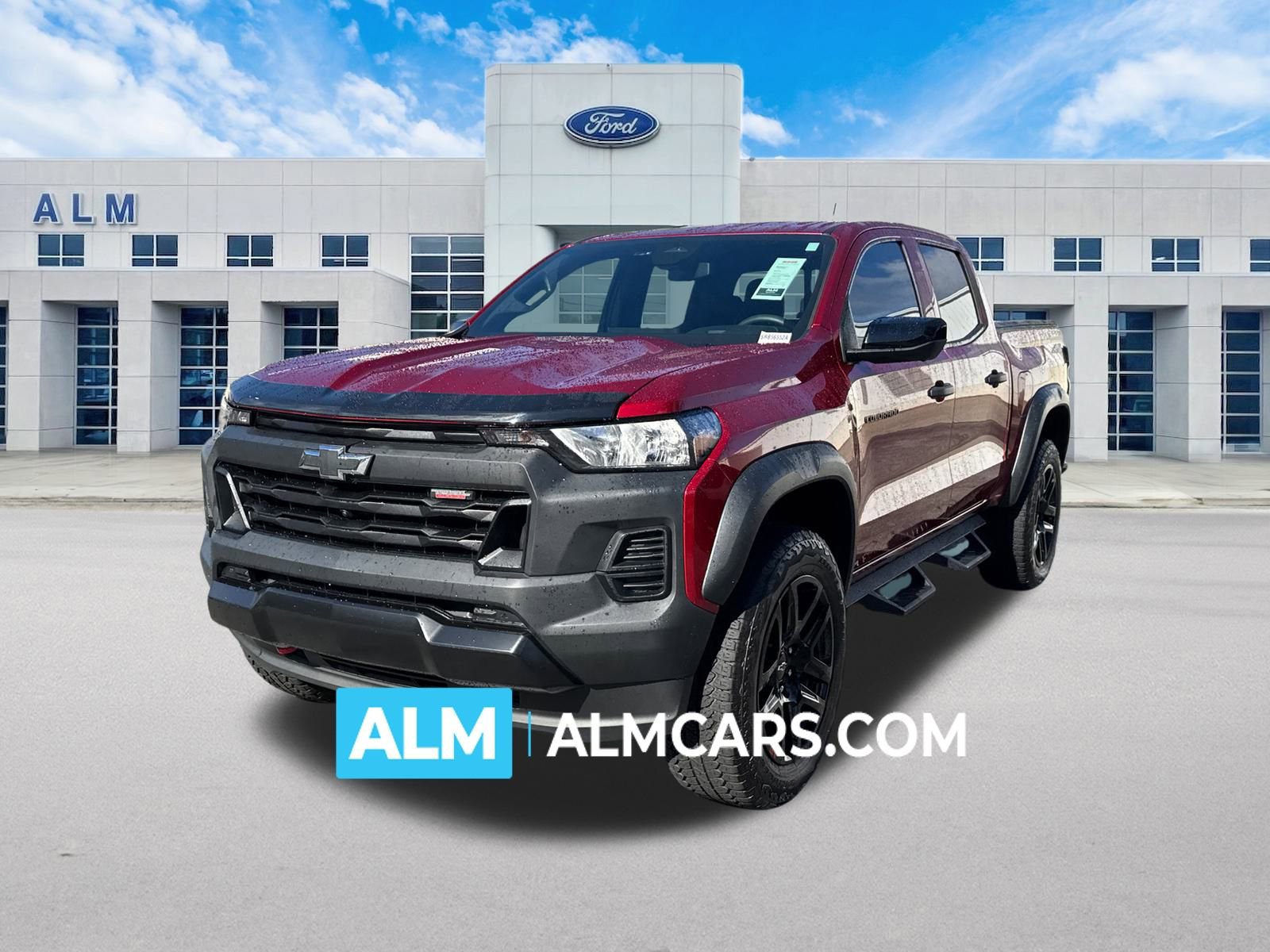 Used 2023 Chevrolet Colorado Trail Boss w/ Technology Package image 1
