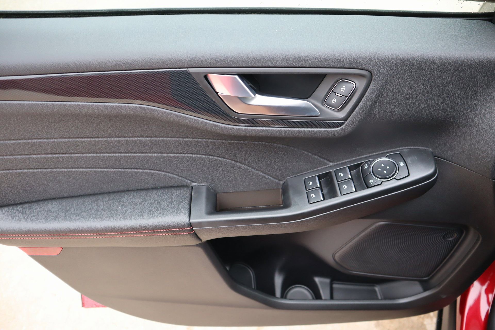 New 2026 Ford Escape ST-Line image 15