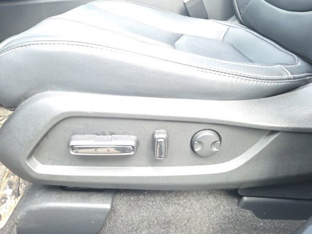 Used 2025 Honda Pilot Touring image 26