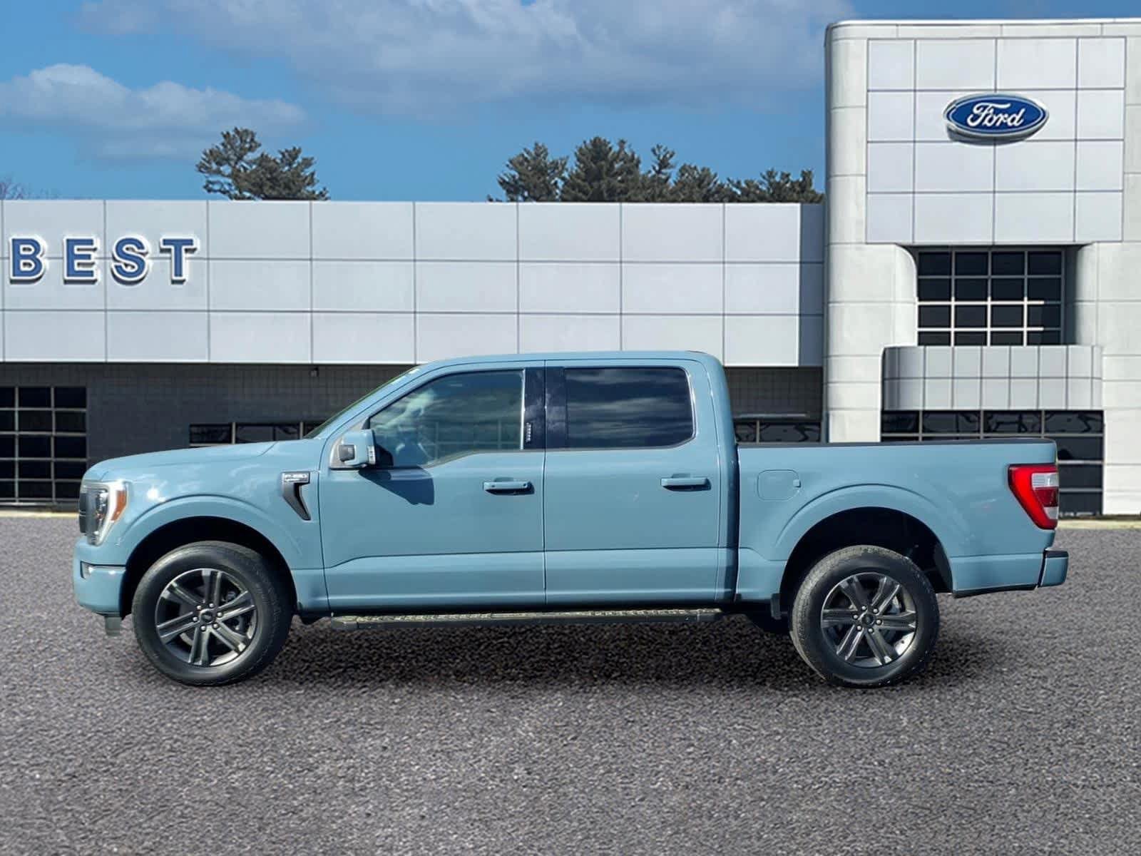 Used 2023 Ford F150 Lariat w/ Equipment Group 502A High AWD/4WD image 4