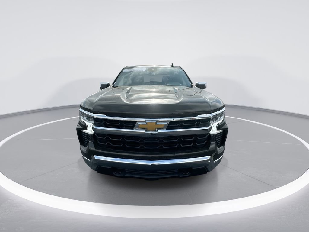 Used 2024 Chevrolet Silverado 1500 LT image 3