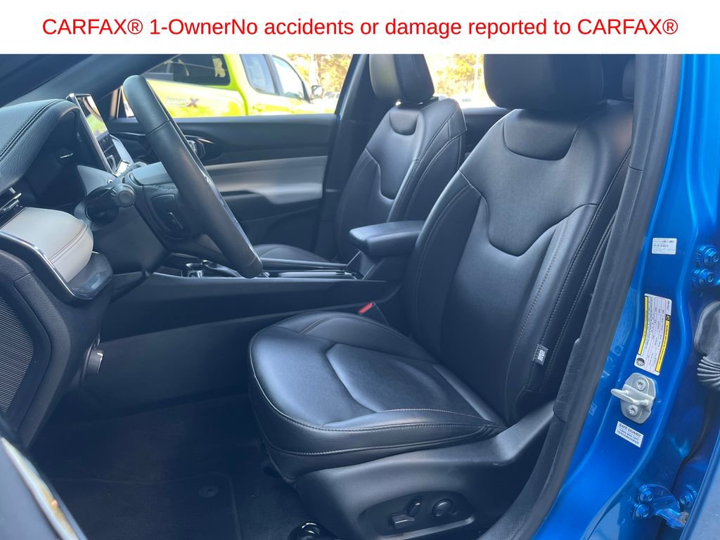 Used 2023 Jeep Compass Limited w/ Sun and Sound Group image 10