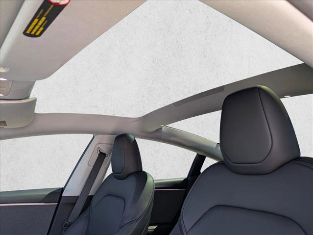 Used 2025 Tesla Model 3 Long Range image 16