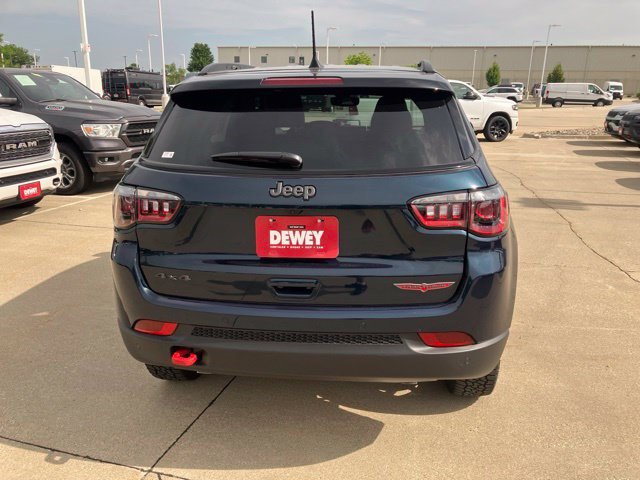 New 2026 Jeep Compass Trailhawk AWD/4WD image 7