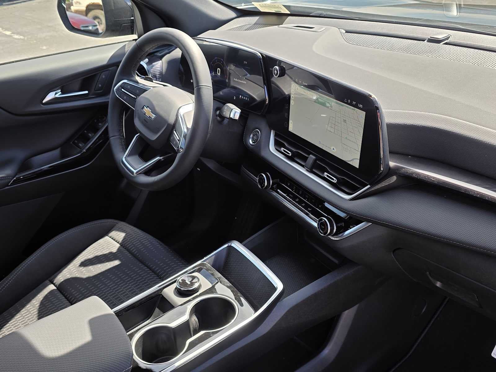 New 2026 Chevrolet Equinox LT w/ Safety and Technology Package AWD/4WD image 10