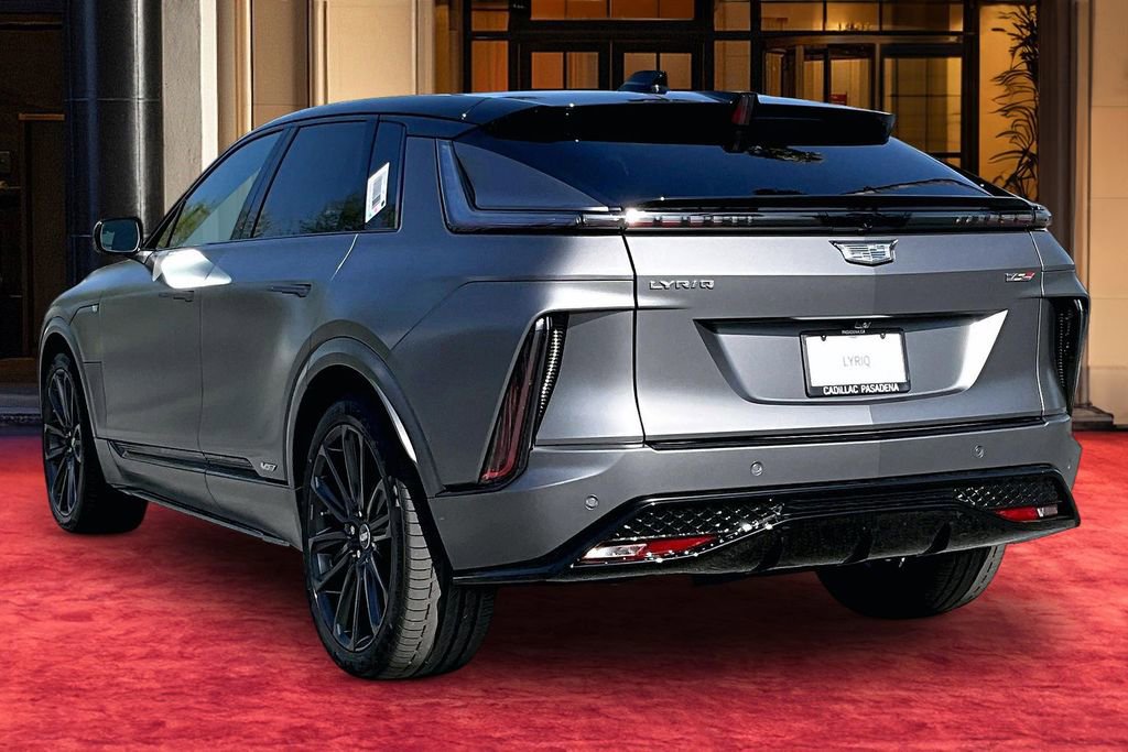 New 2026 Cadillac Lyriq V w/ LPO, Floor Liner Package AWD/4WD image 4