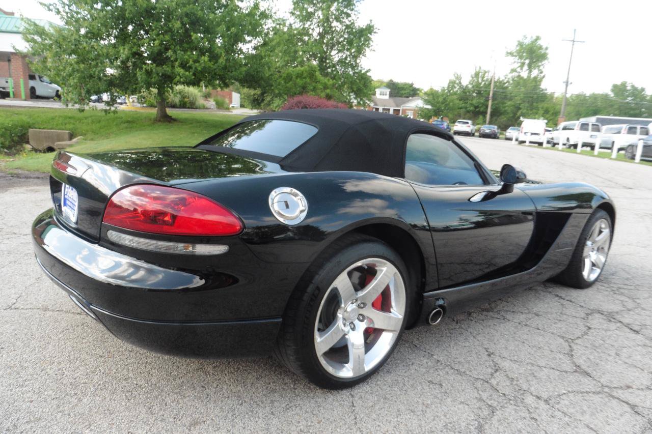 Used 2006 Dodge Viper SRT-10 RWD image 32