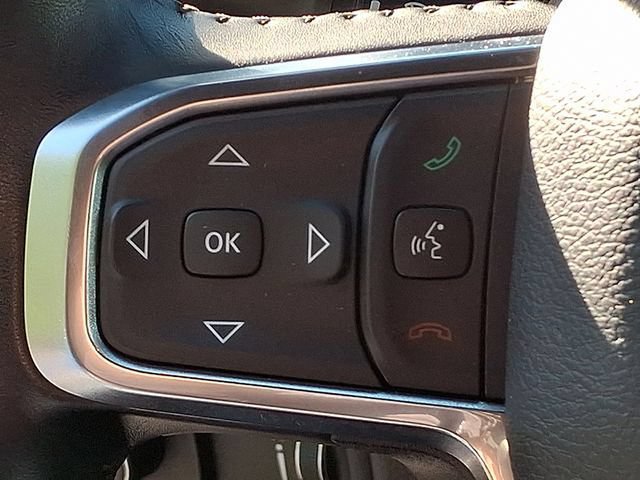Used 2024 RAM 1500 Laramie AWD/4WD image 21
