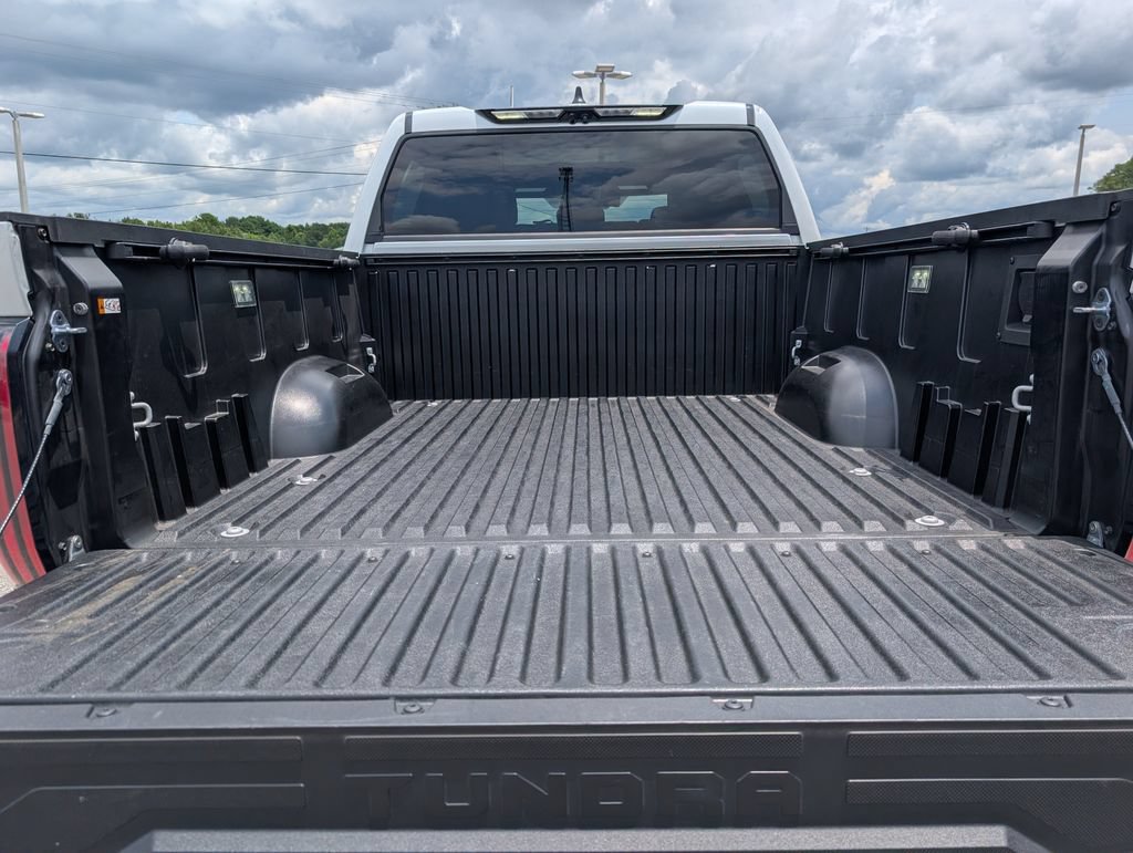 Used 2025 Toyota Tundra Platinum AWD/4WD image 36