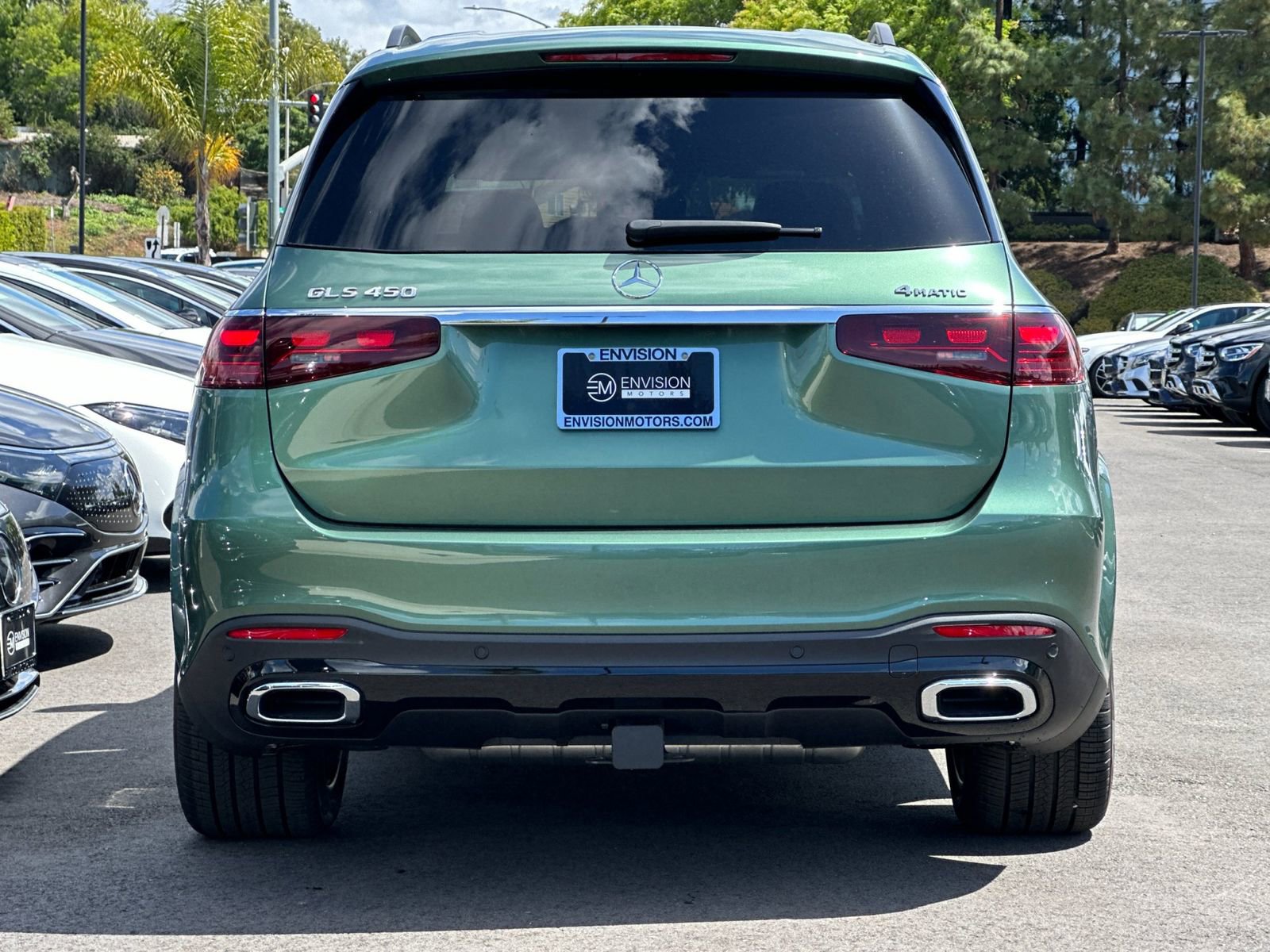 New 2025 Mercedes-Benz GLS 450 4MATIC image 4
