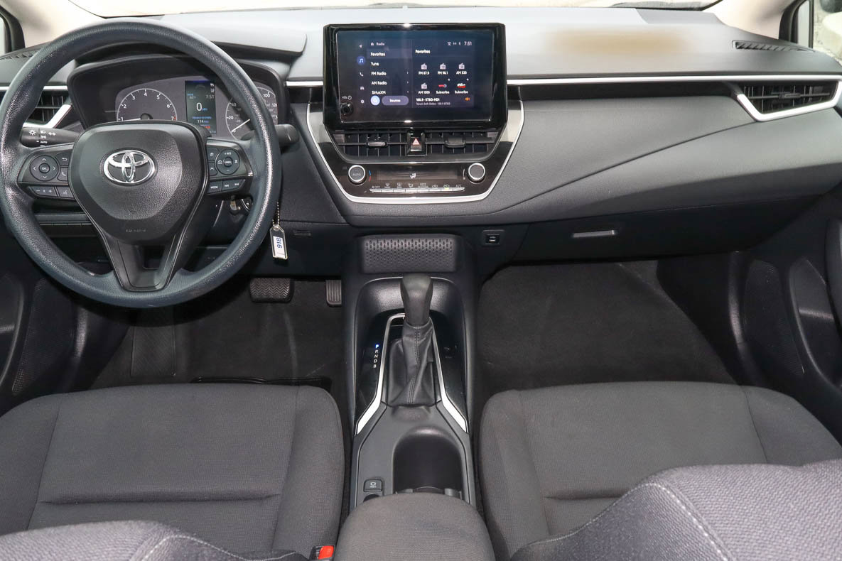 Used 2024 Toyota Corolla LE FWD image 10